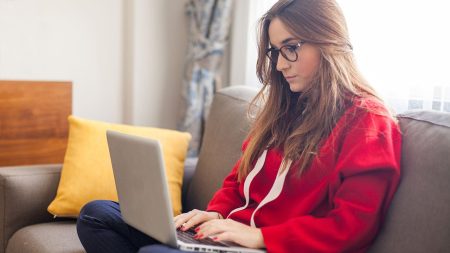 Does Applying For A Credit Card Hurt Your Credit?